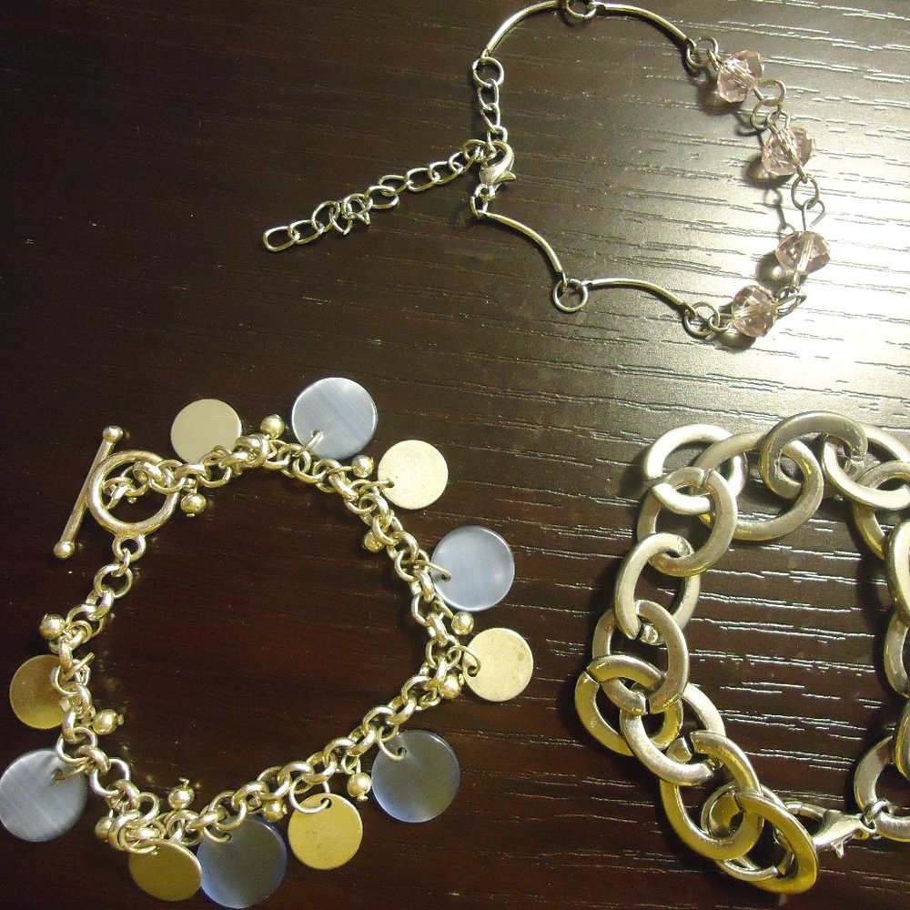 [[  3 FOR $10 ]] 💫 Bracelets 💫
